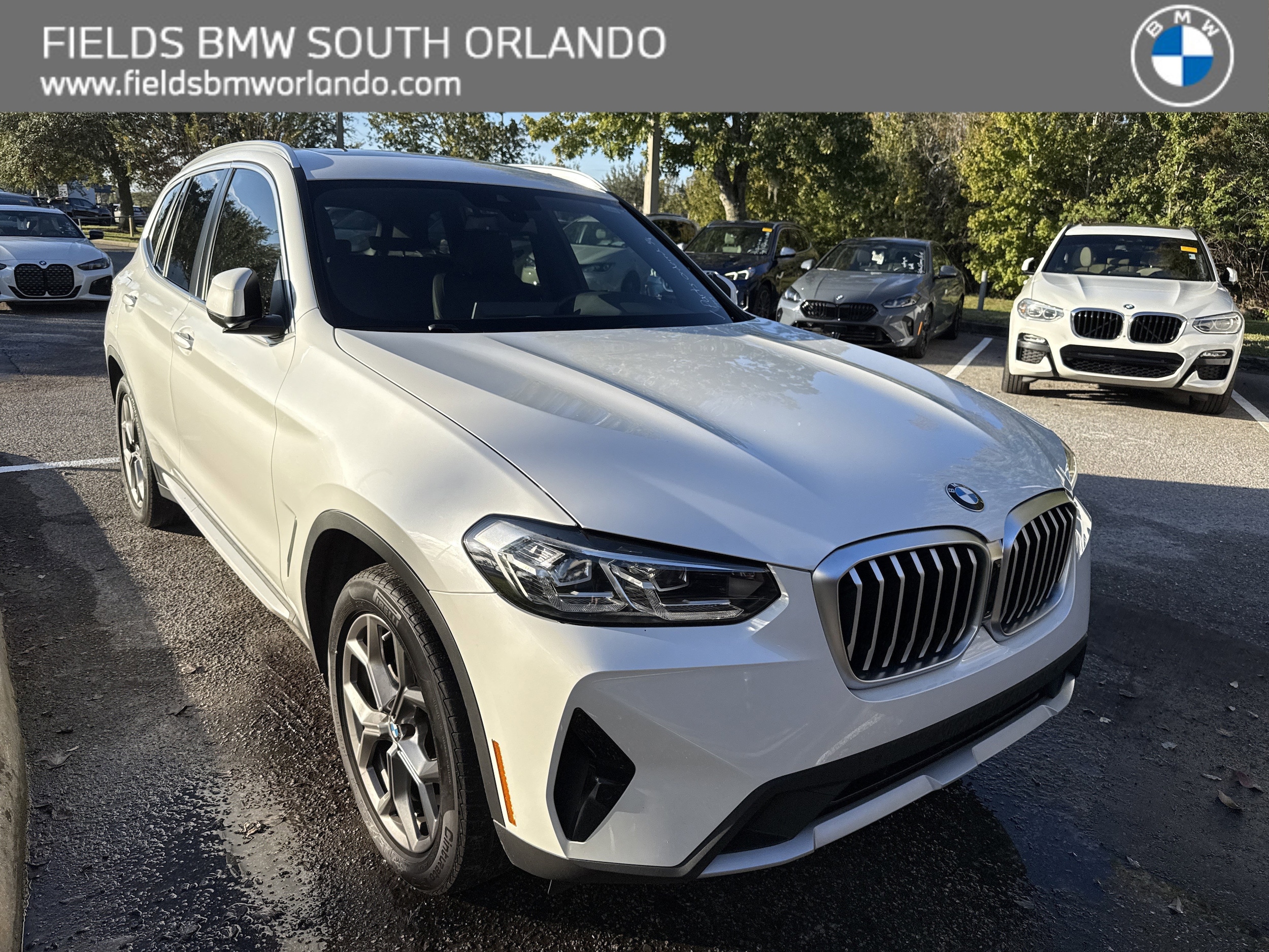 2022 BMW X3 30i's photo