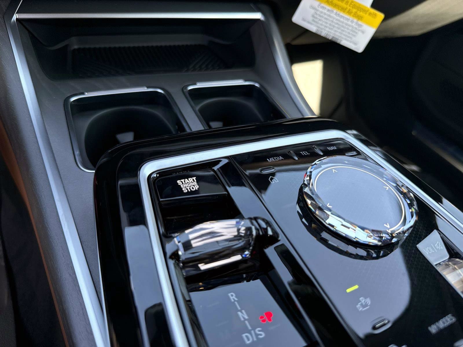 2025 BMW 7 Series 760i - Photo 29