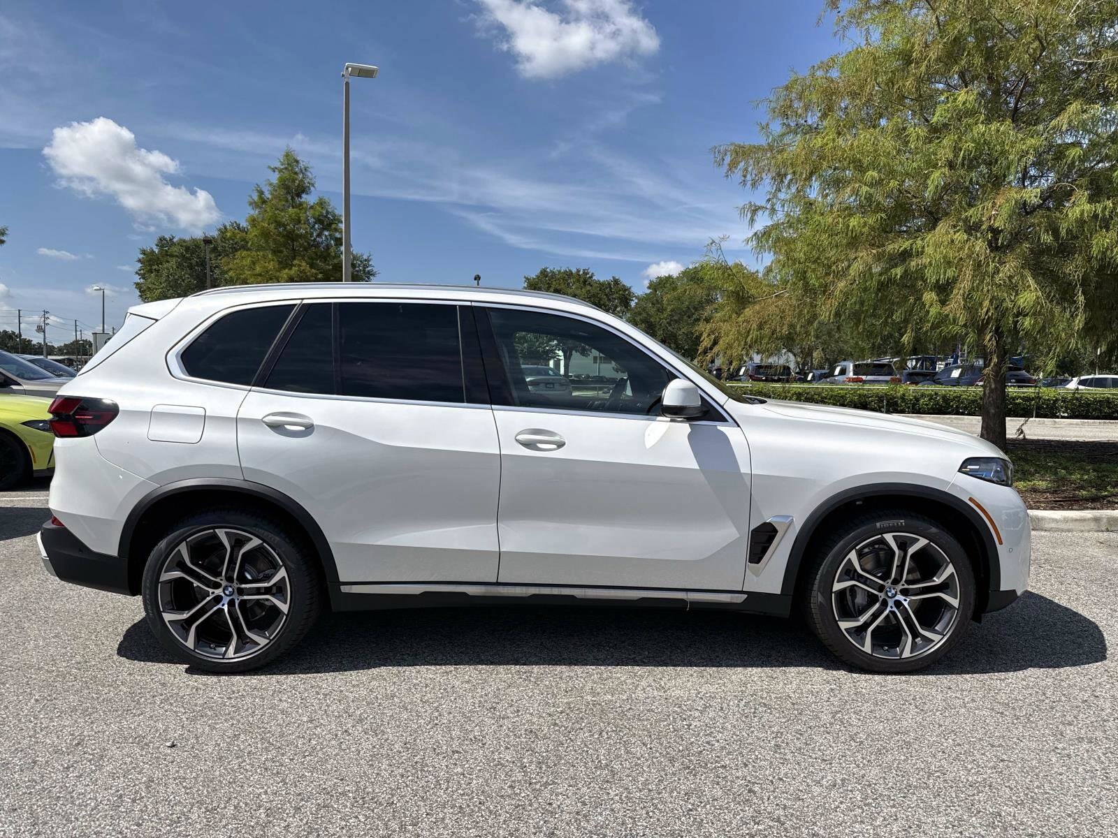 2026 Bmw X5 sDrive40i photo 2