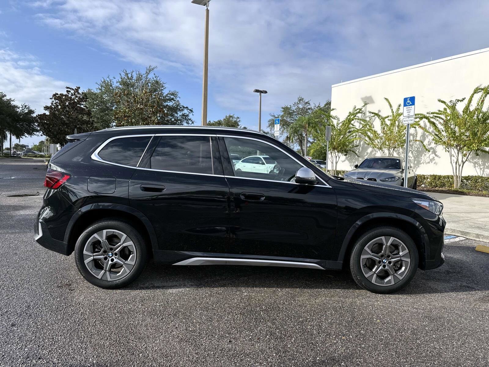 2024 Bmw X1 XDrive28i photo 2