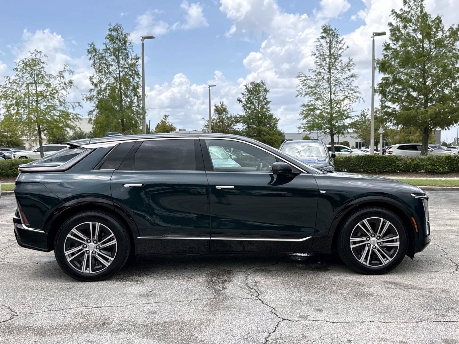 Used 2024 Cadillac LYRIQ Luxury 1 with VIN 1GYKPPRL3RZ136619 for sale in Orlando, FL