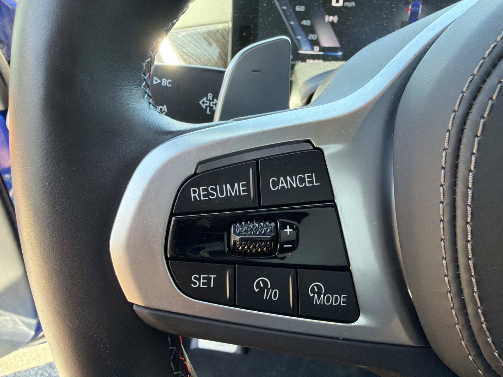 2025 BMW X5 M60i - Photo 23