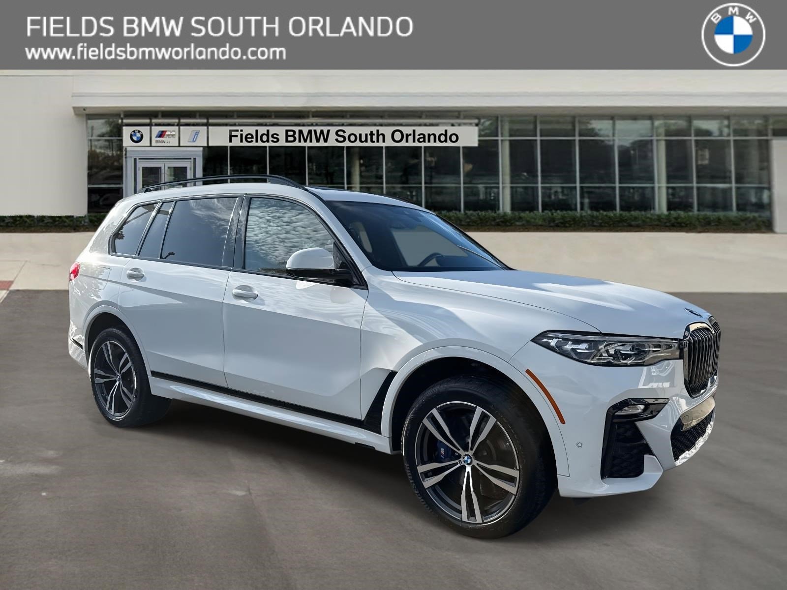 2022 BMW X7 40i
