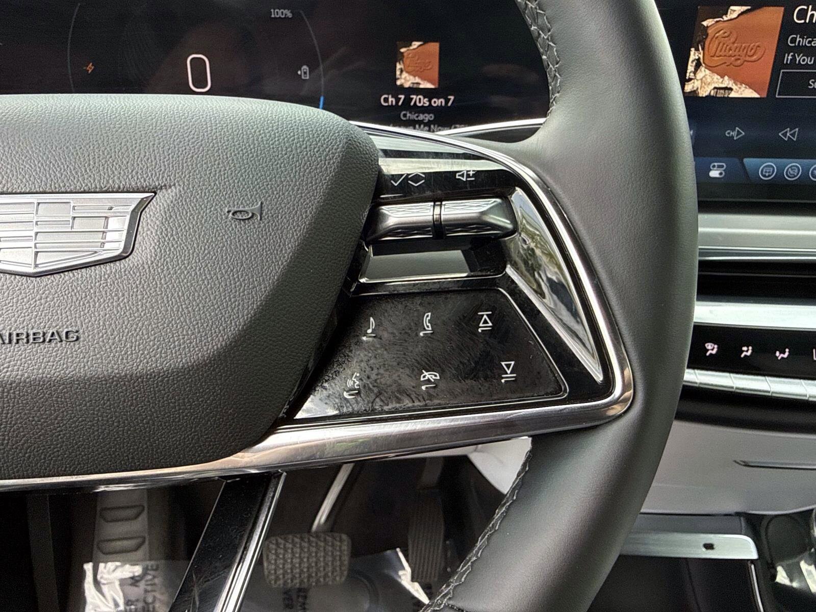 2024 Cadillac LYRIQ Luxury 1 - Photo 32
