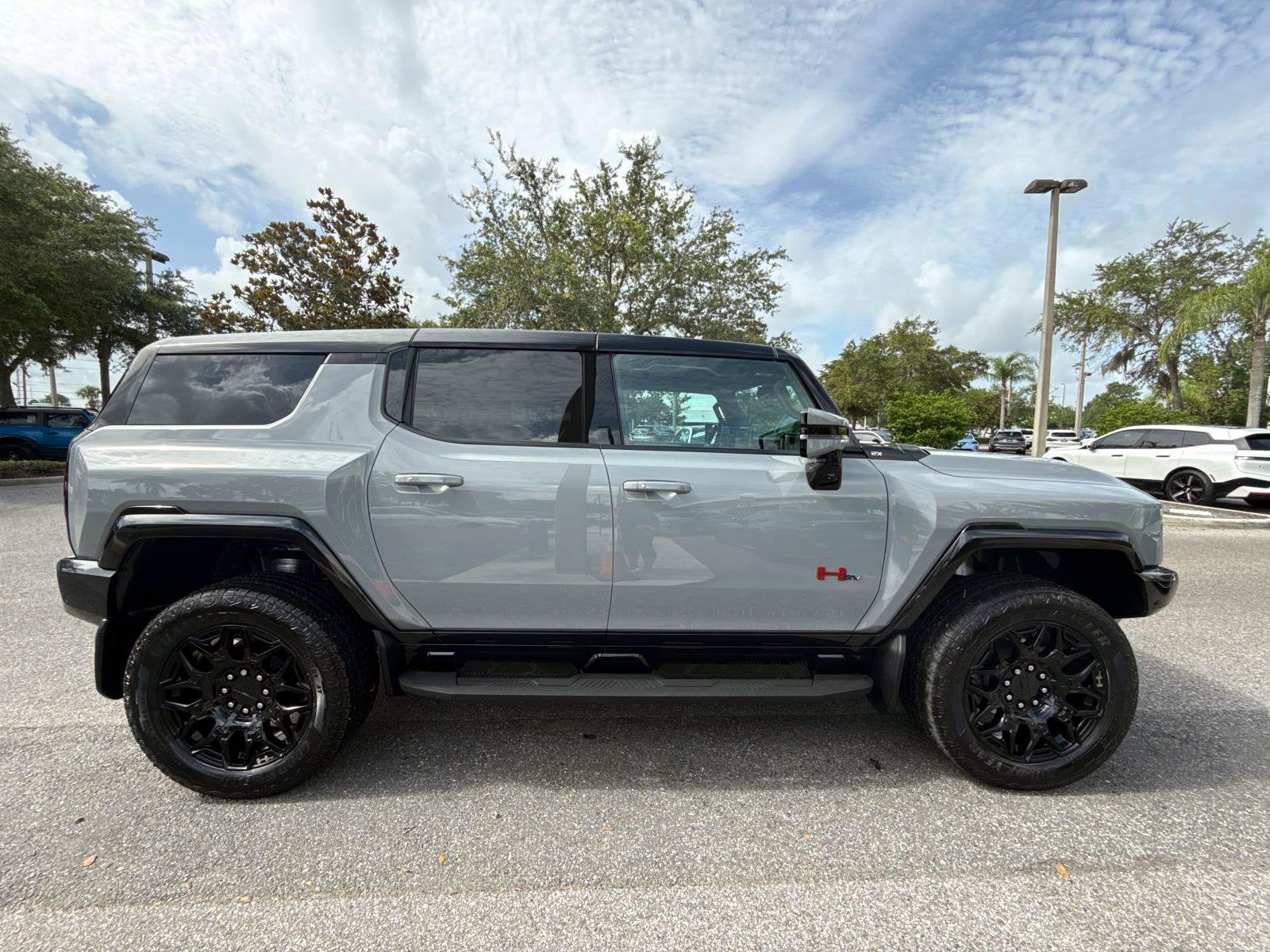 Used 2025 GMC HUMMER EV 2X with VIN 1GKB0NDE5SU103846 for sale in Winter Park, FL