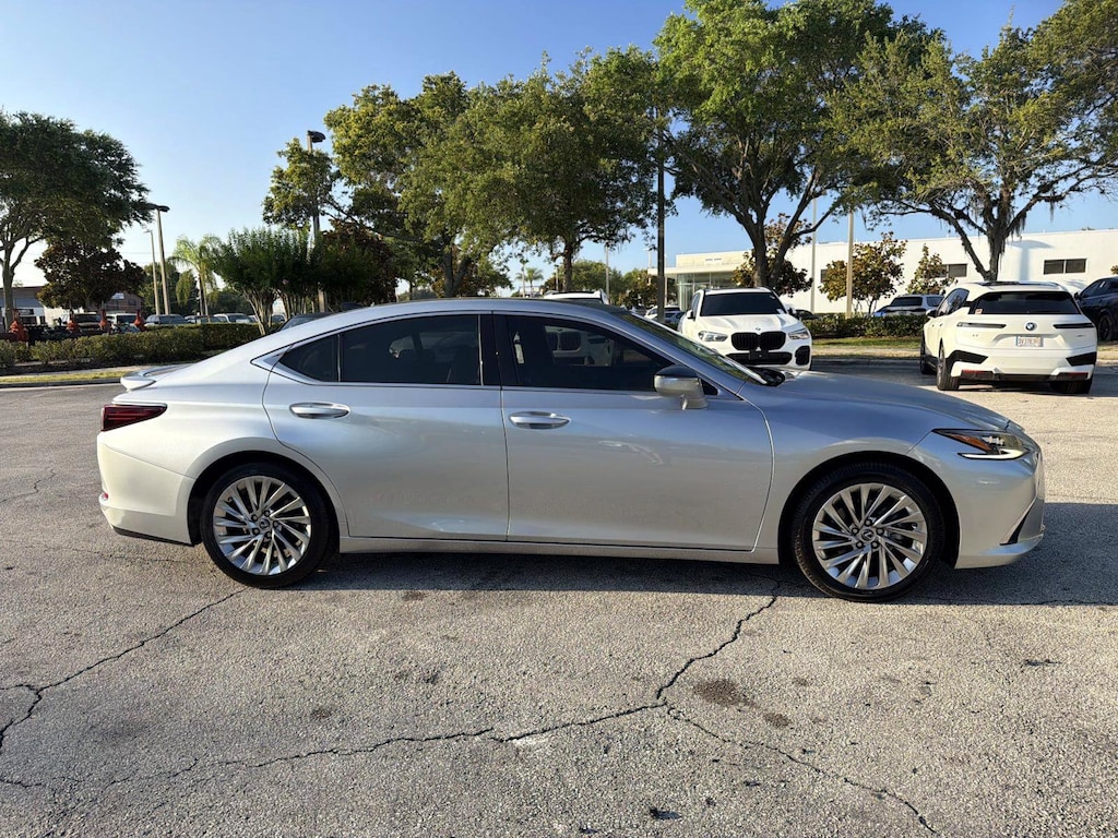Used 2023 Lexus ES Sedan