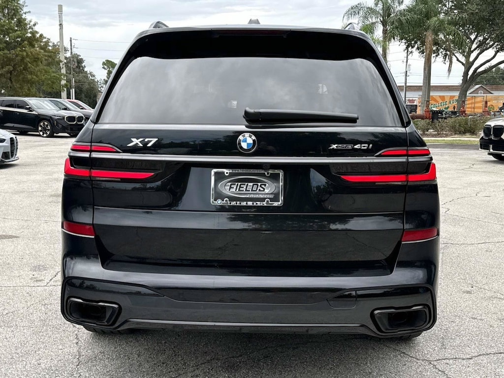 New 2027 BMW X7 xDrive40i xDrive40i Sports Activity Vehicle