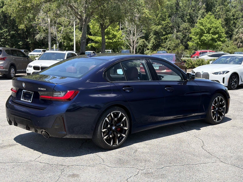 New 2026 BMW 3 Series 330i Sedan