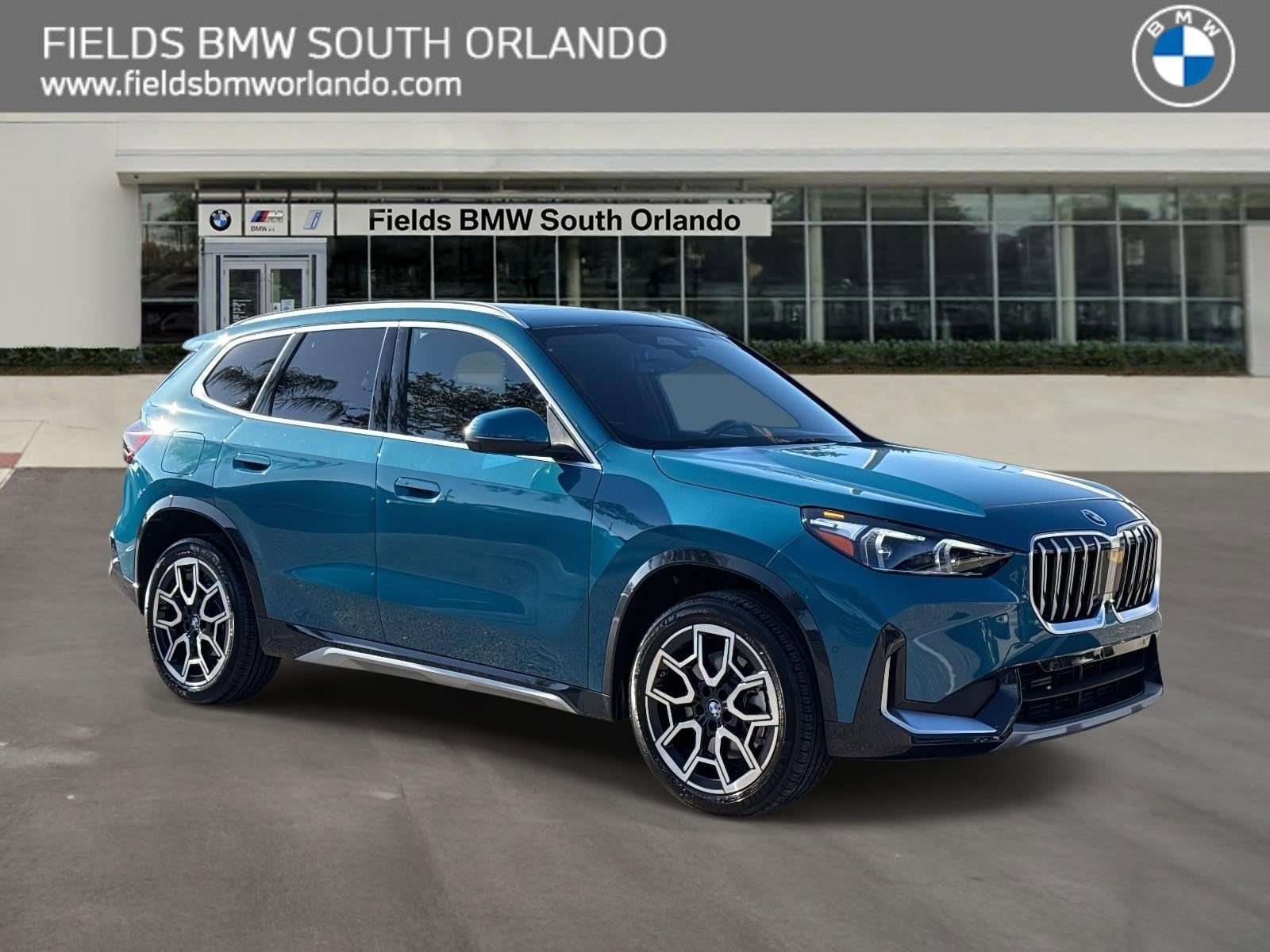 2025 BMW X1 28i