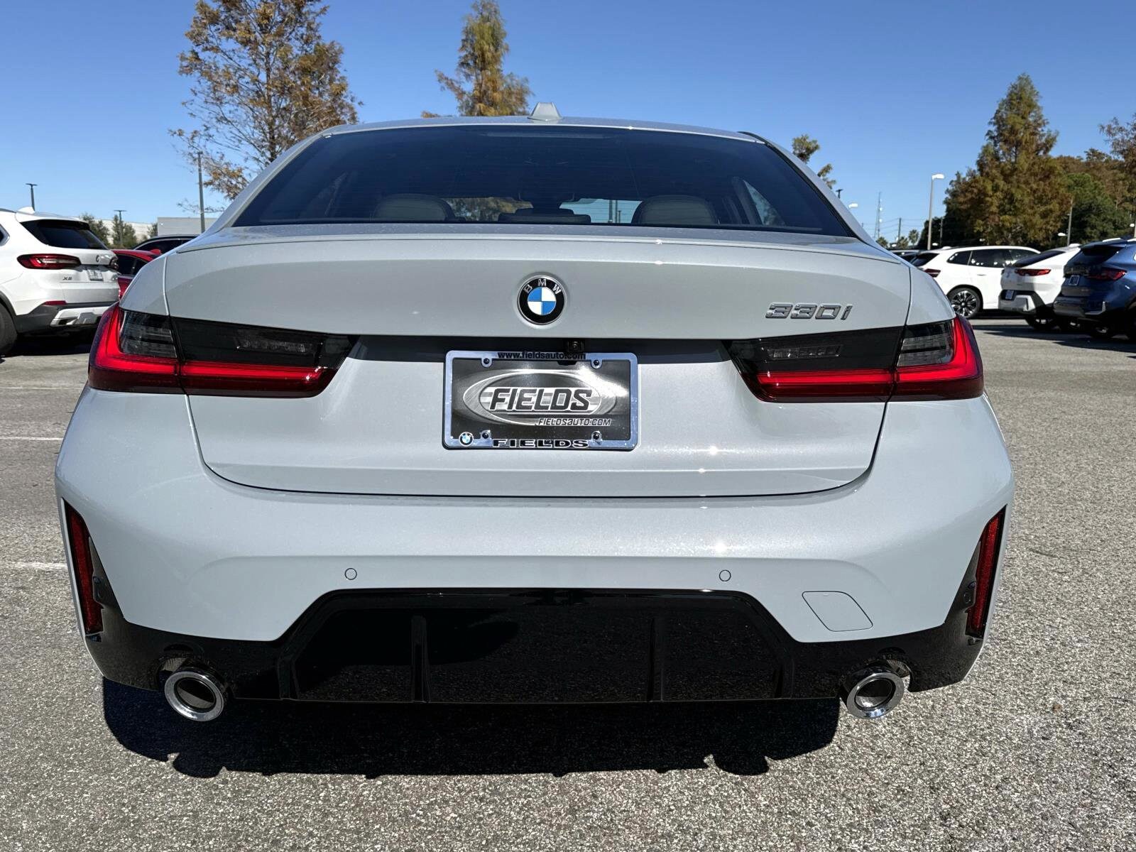 2026 Bmw 330i Sedan photo 4