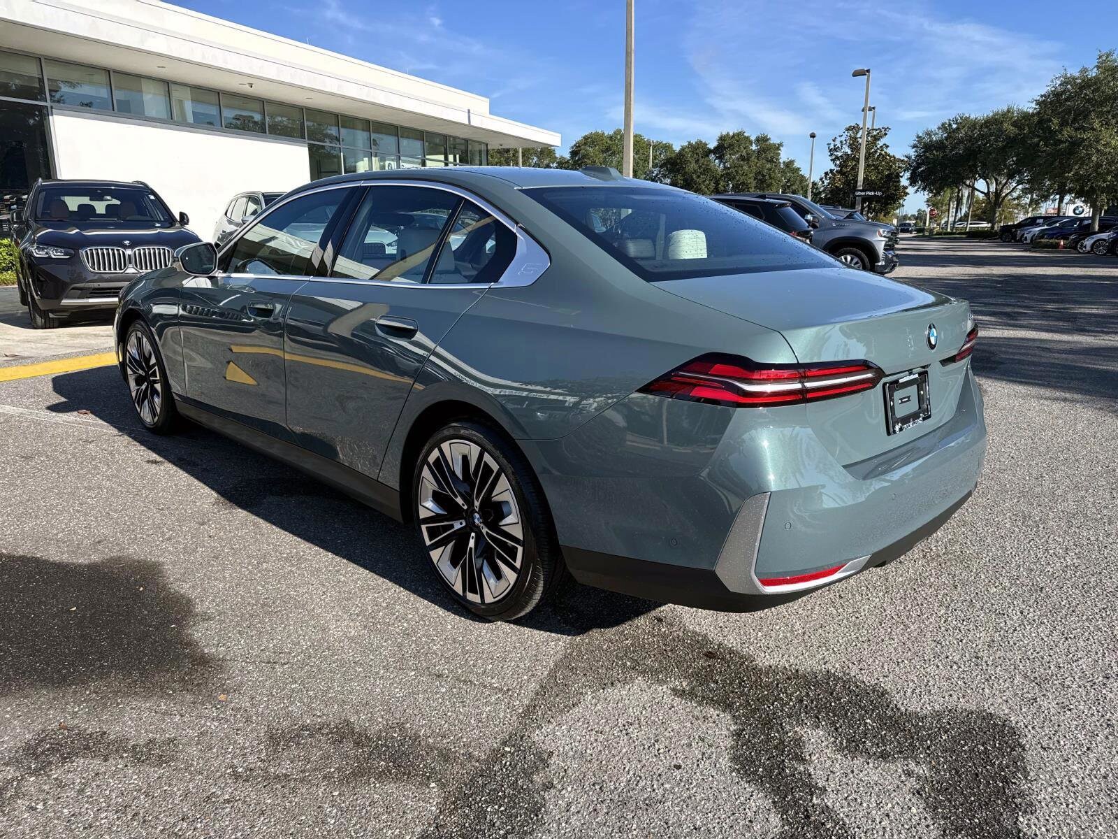2025 Bmw 530i photo 4