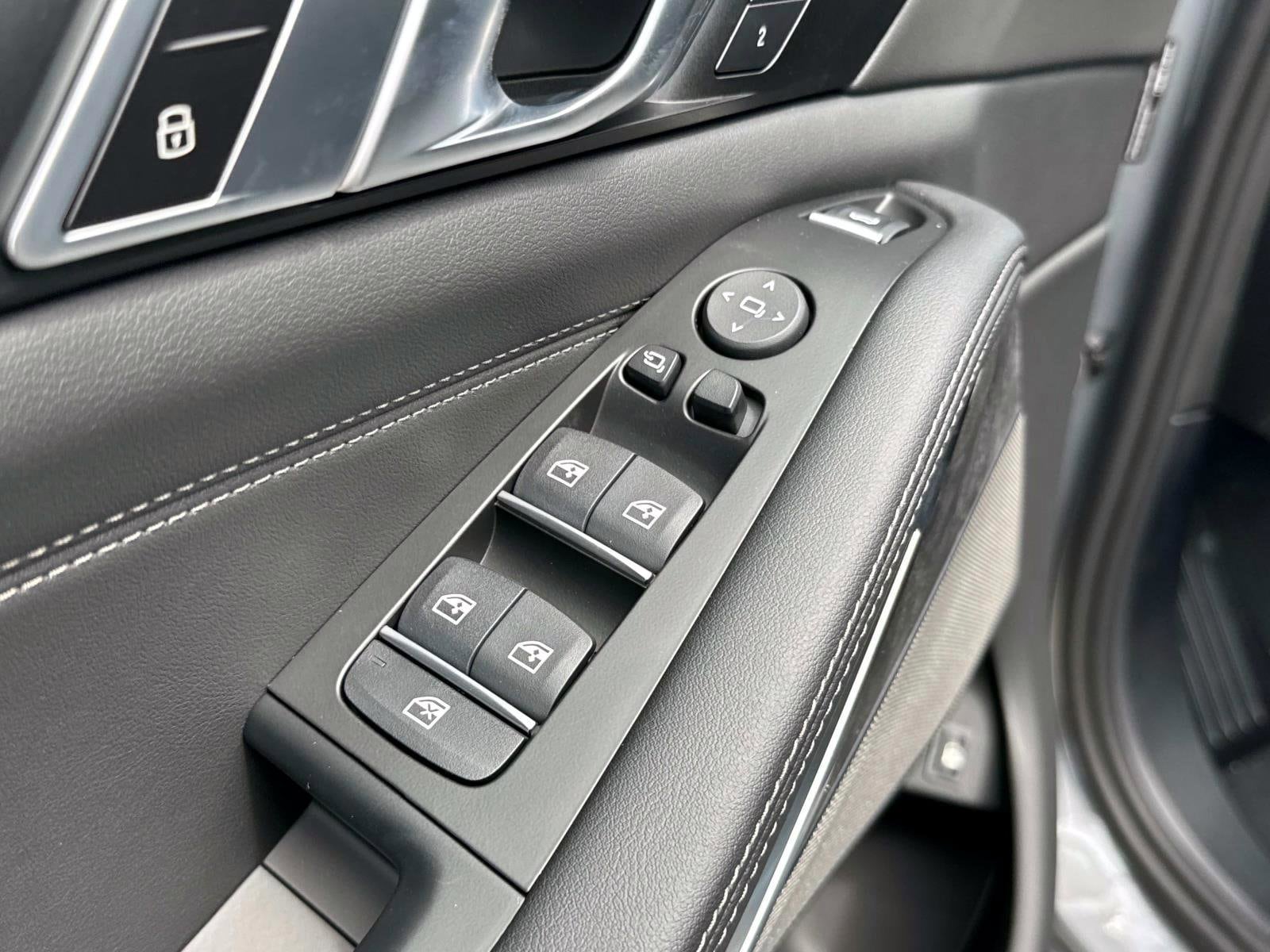 2026 BMW X5 50e - Photo 16