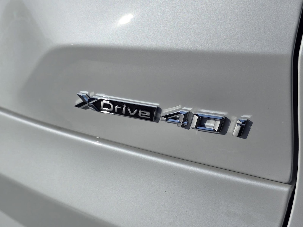 New 2026 BMW X5 xDrive40i xDrive40i Sports Activity Vehicle