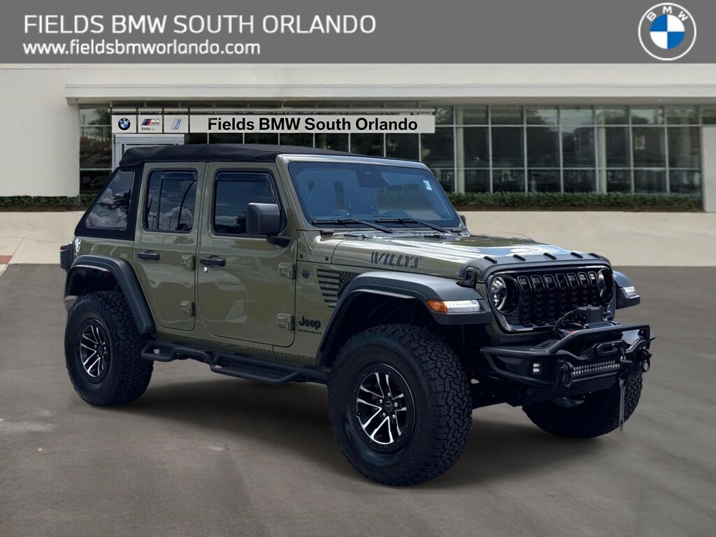 Used 2025 Jeep Wrangler SUV