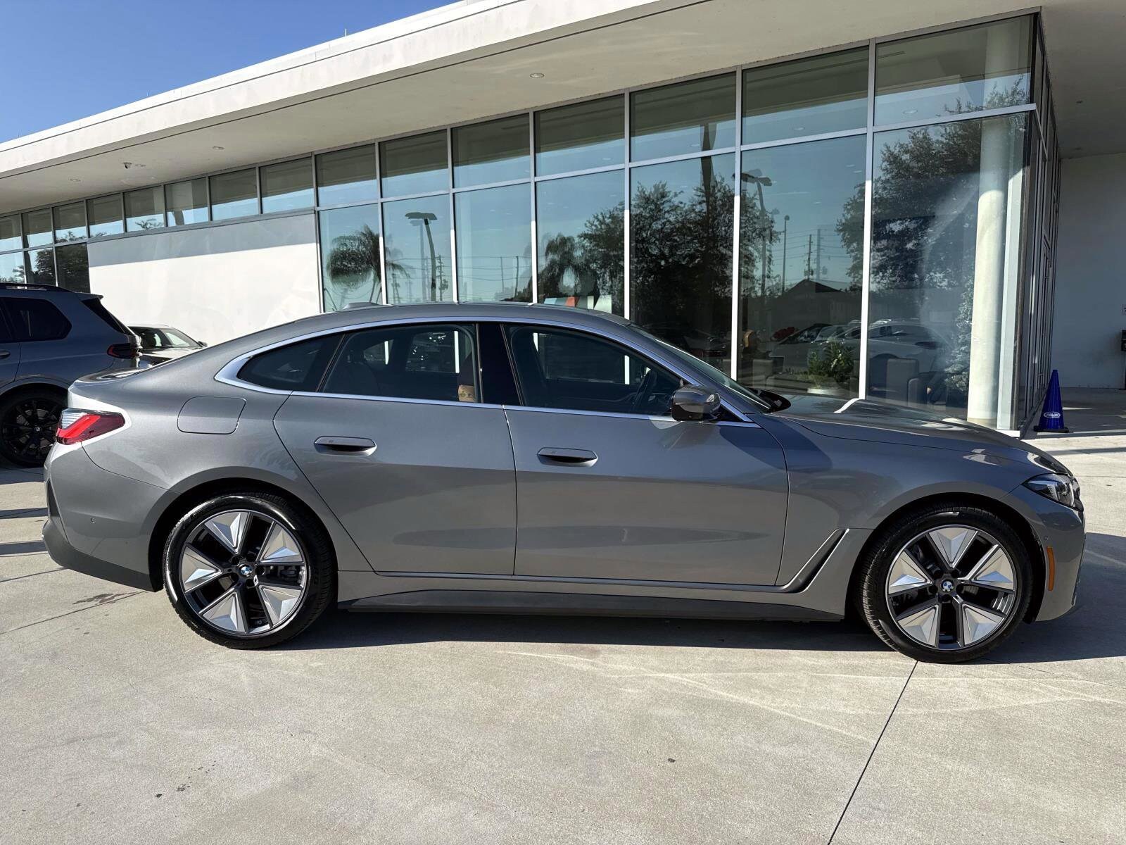 2025 Bmw i4 eDrive40 photo 2