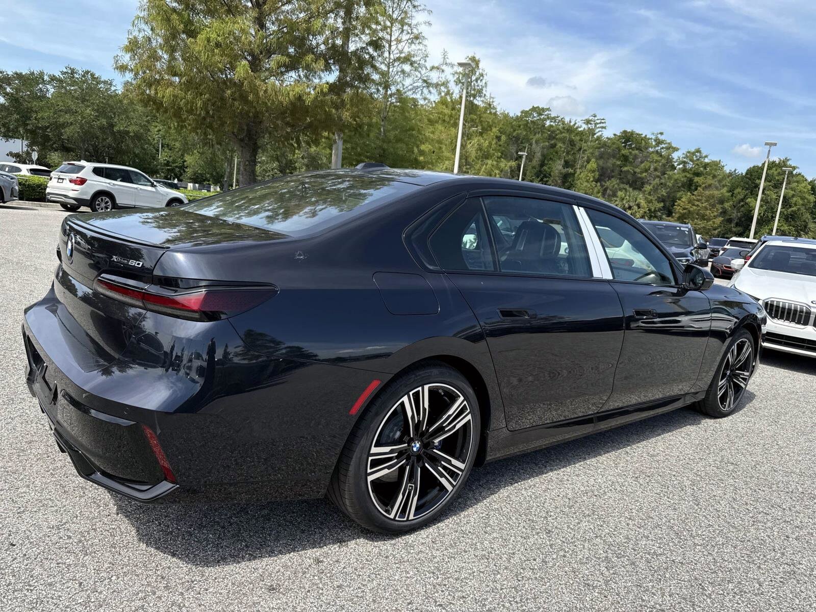 2025 Bmw i7 xDrive60 photo 3