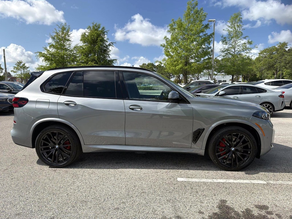 New 2026 BMW X5 xDrive40i xDrive40i Sports Activity Vehicle