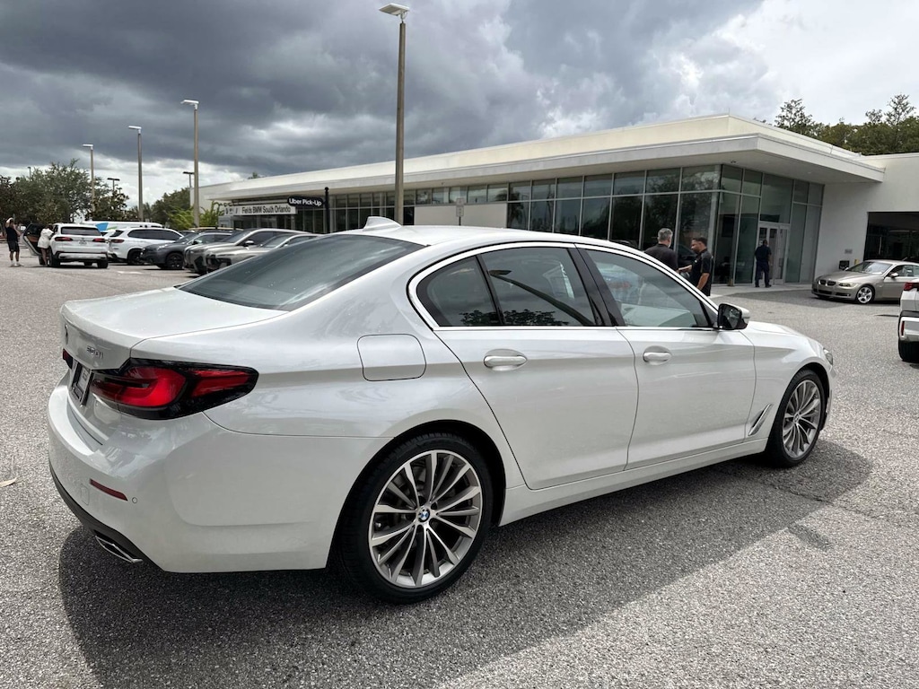 Used 2022 BMW 5 Series 530i Sedan