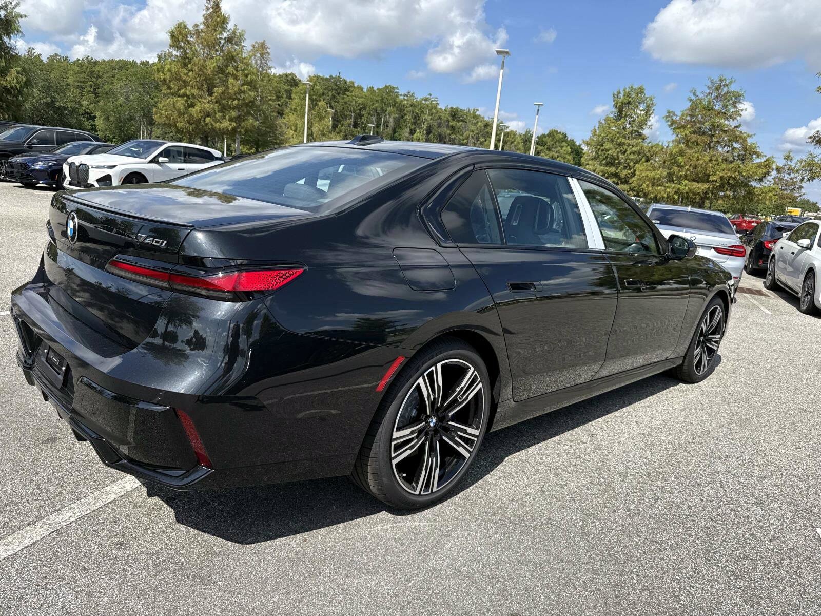 2025 Bmw 740i photo 3