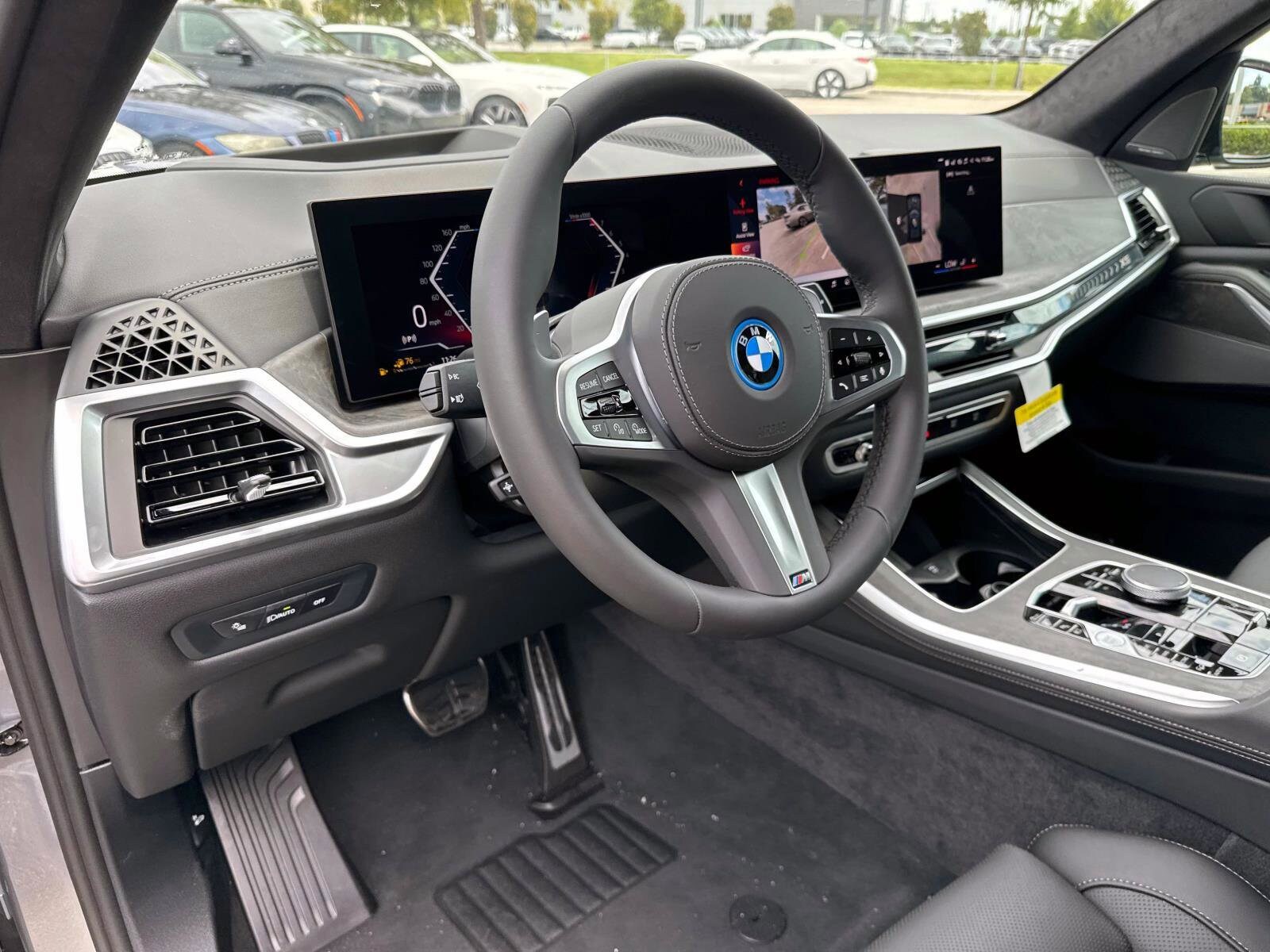 2026 BMW X5 50e - Photo 21