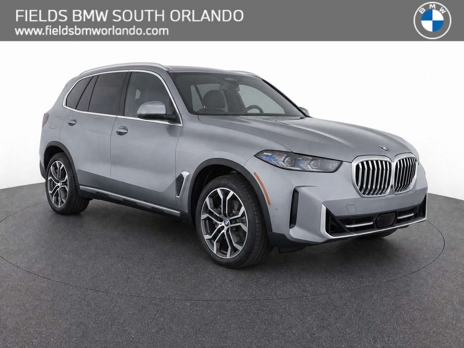 2025 BMW X5 xDrive50e's photo