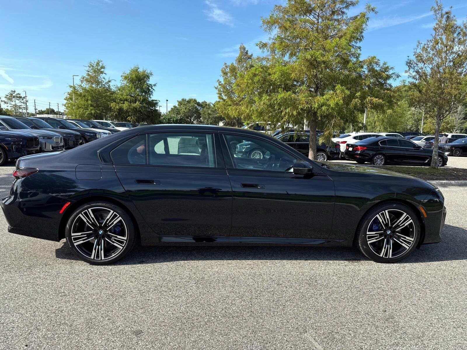 2025 Bmw 740i photo 4
