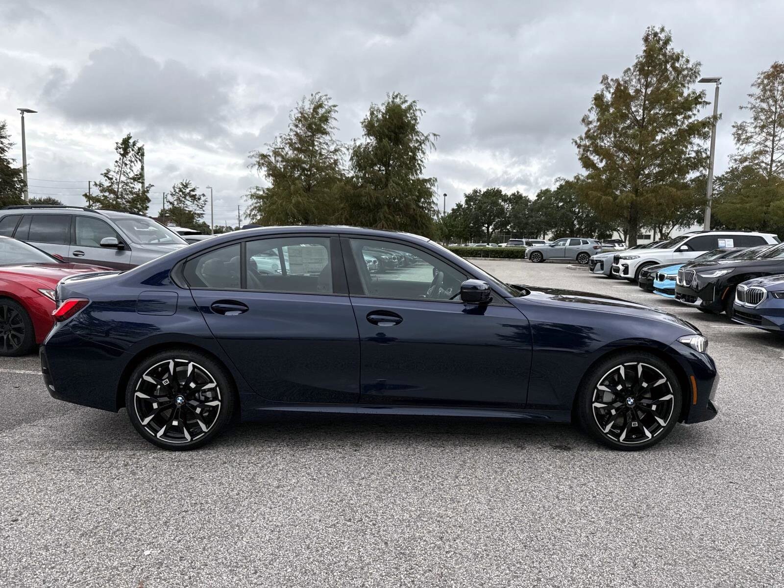 2026 Bmw 330i Sedan photo 2