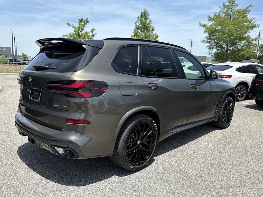 New 2026 BMW X5 xDrive40i xDrive40i Sports Activity Vehicle