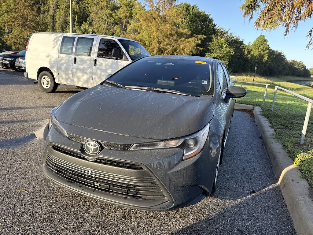 Used 2025 Toyota Corolla LE Sedan