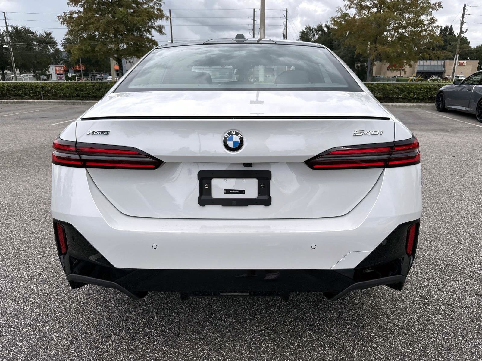 2026 Bmw 540i xDrive photo 4