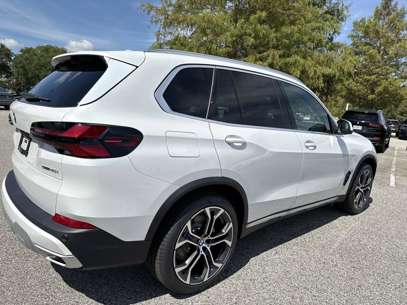 2026 Bmw X5 sDrive40i photo 3