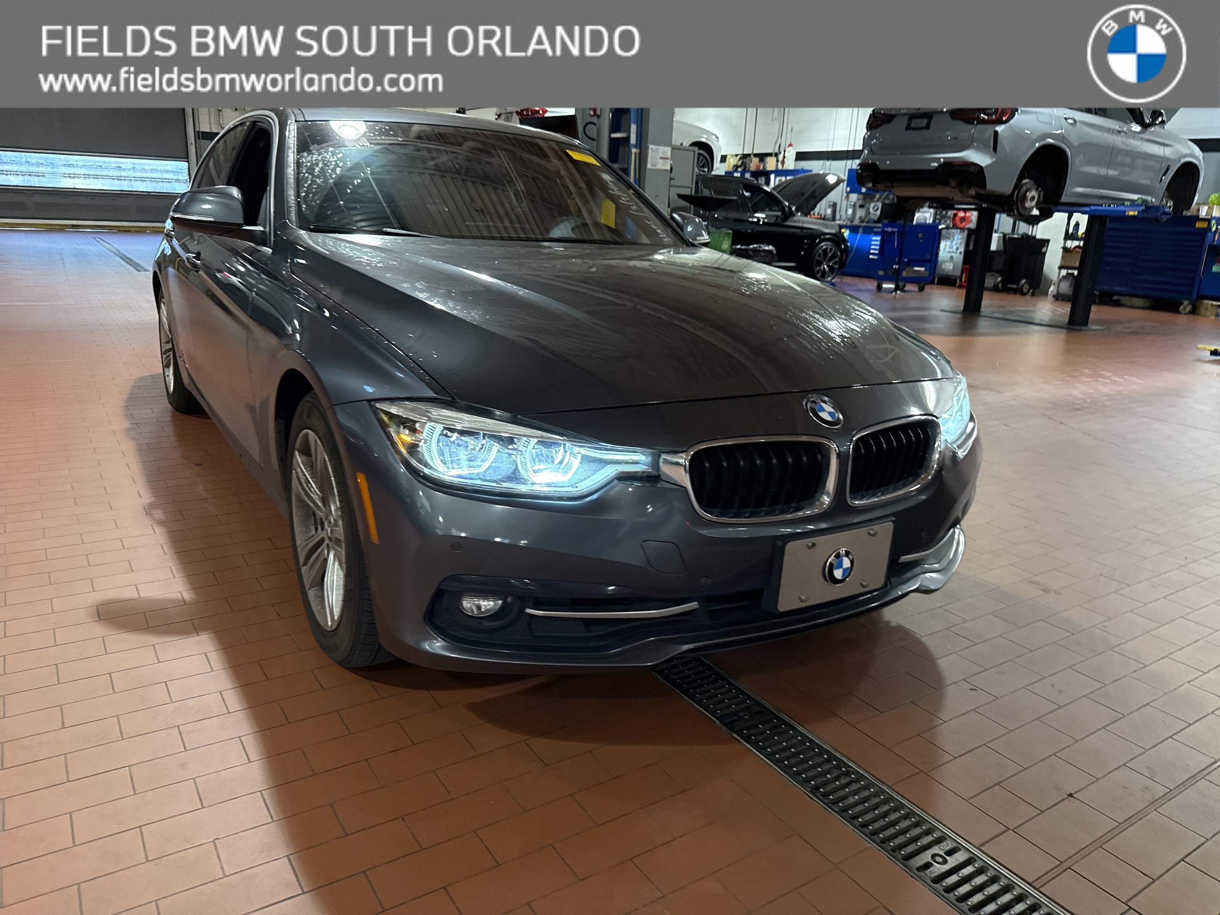 2017 BMW 3 Series 330i