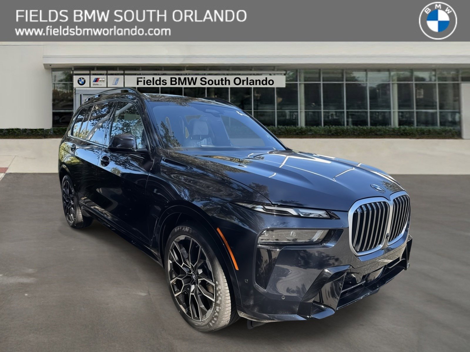 2026 BMW X7 40i's photo