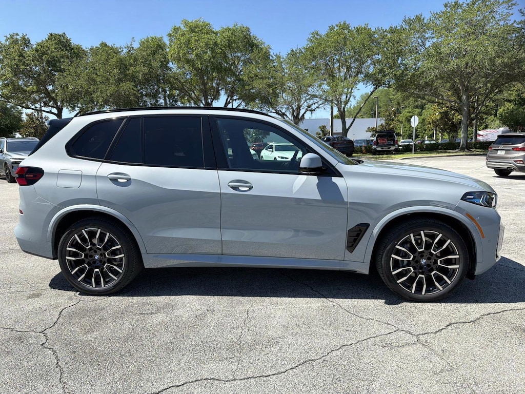 New 2026 BMW X5 xDrive40i xDrive40i Sports Activity Vehicle