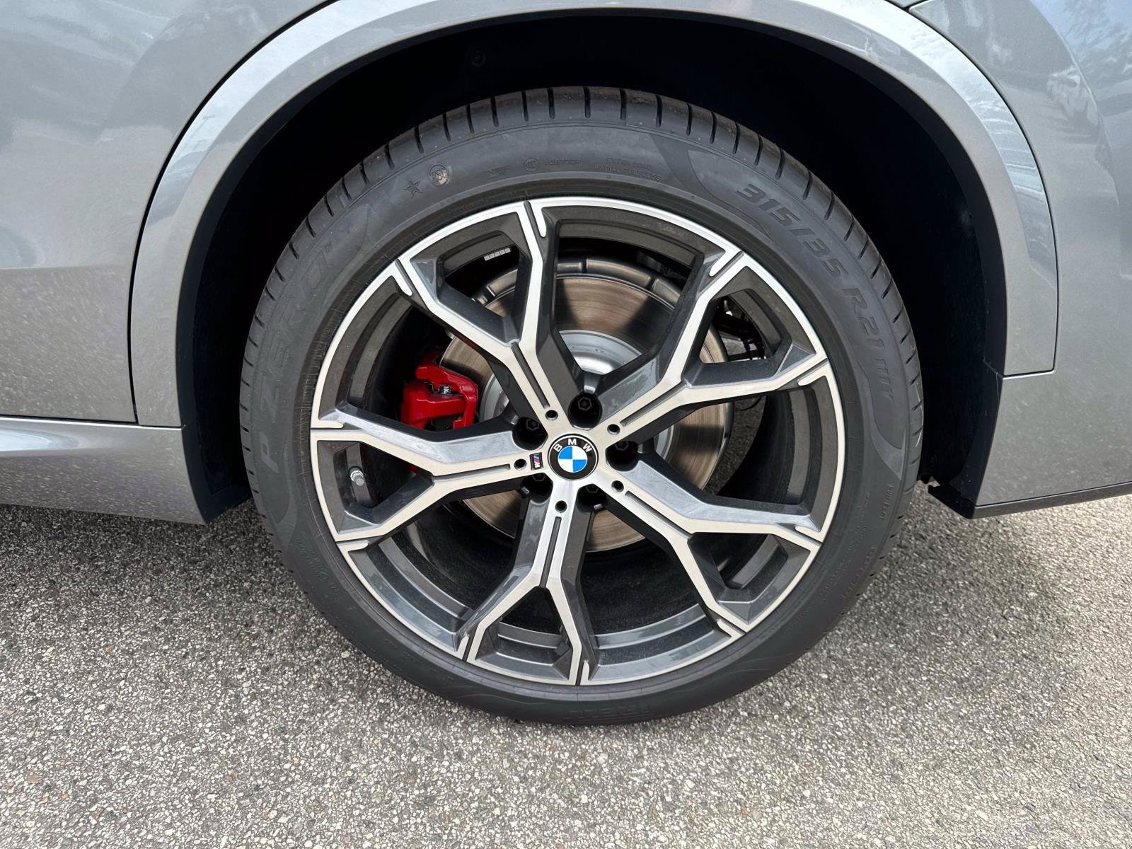 2026 BMW X5 50e - Photo 10