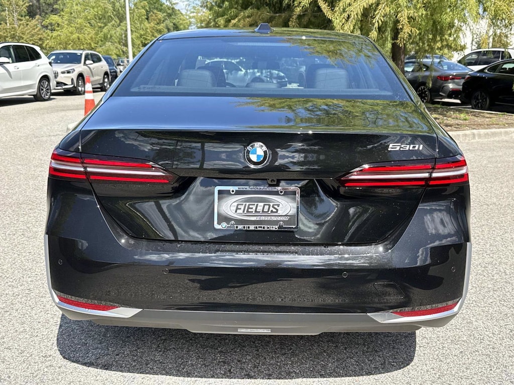 New 2027 BMW 5 Series 530i Sedan