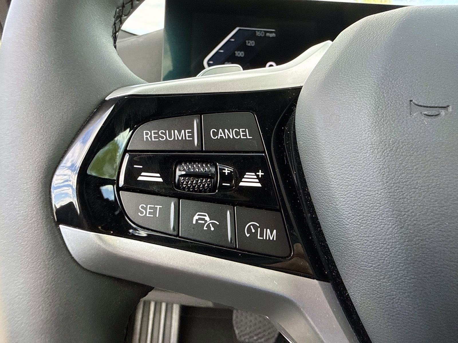 2025 BMW 3 Series 330i - Photo 33