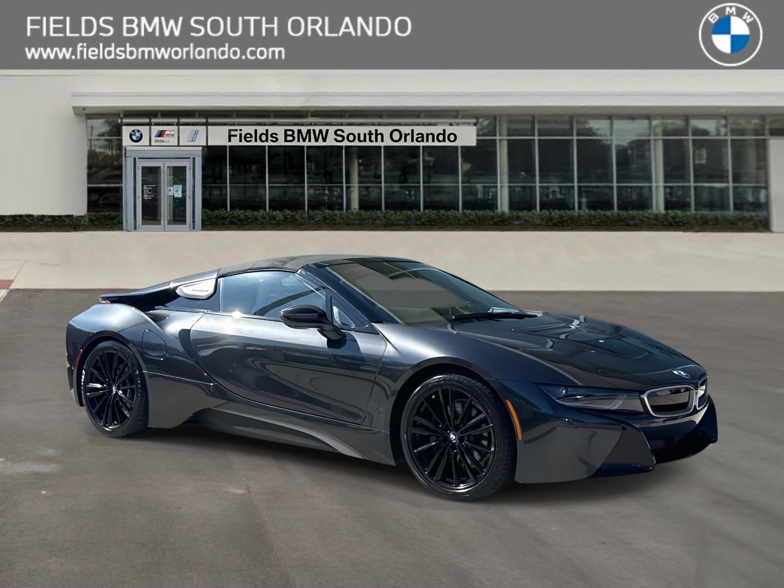 2019 BMW i8 Base's photo