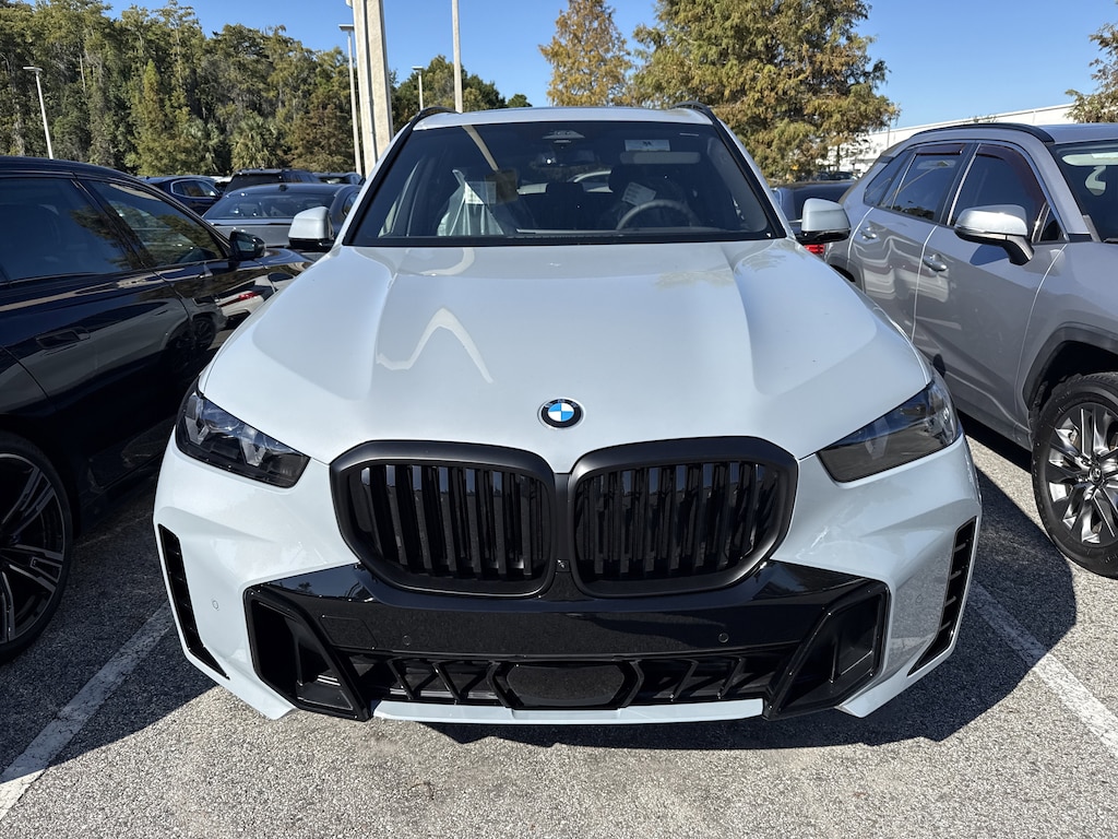 New 2026 BMW X5 xDrive40i xDrive40i Sports Activity Vehicle