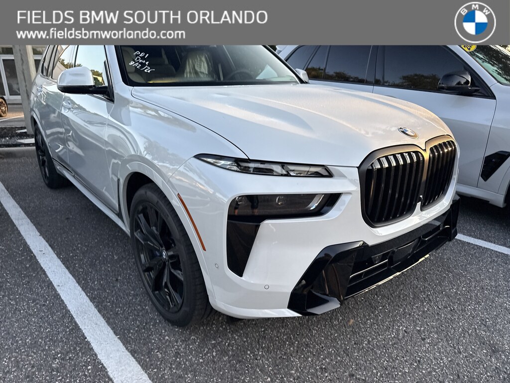New 2027 BMW X7 xDrive40i xDrive40i Sports Activity Vehicle