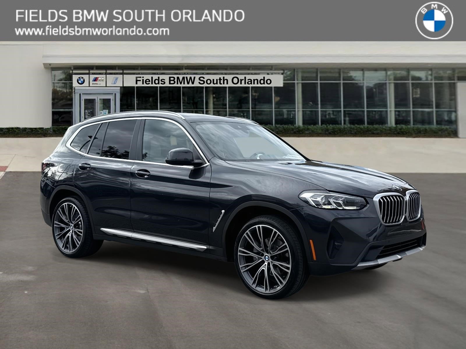 2023 BMW X3 30i's photo