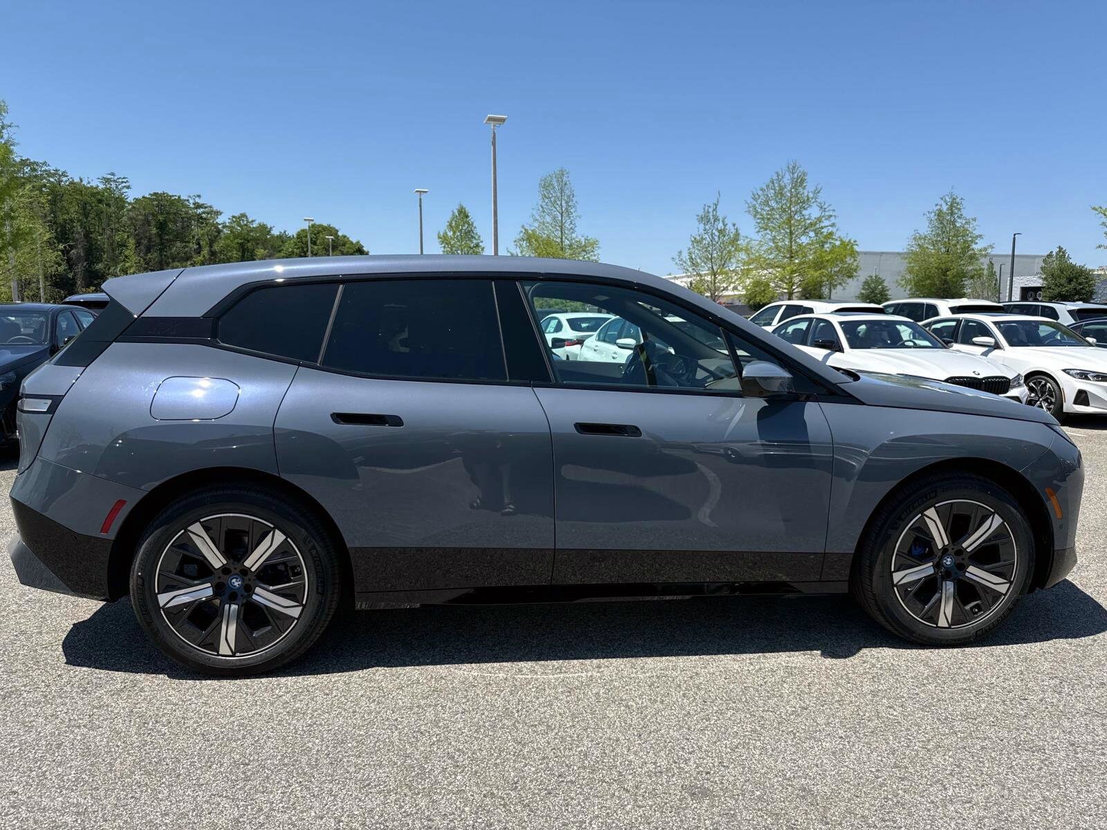 2025 Bmw iX iX xDrive50 photo 2