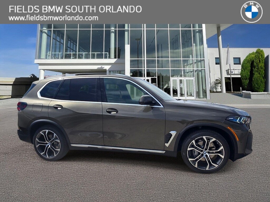 New 2026 BMW X5 xDrive40i xDrive40i Sports Activity Vehicle