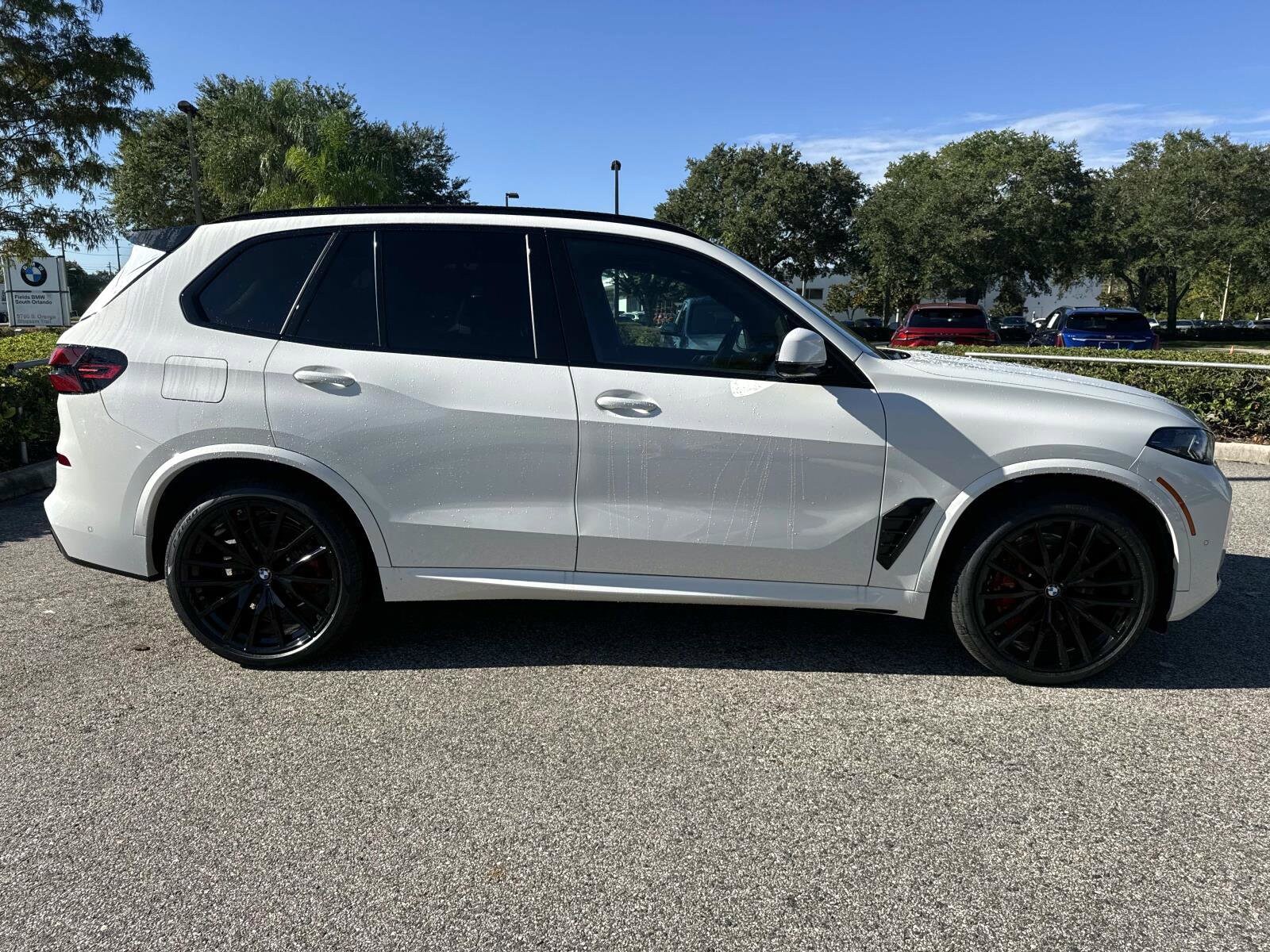2026 Bmw X5 xDrive40i photo 2