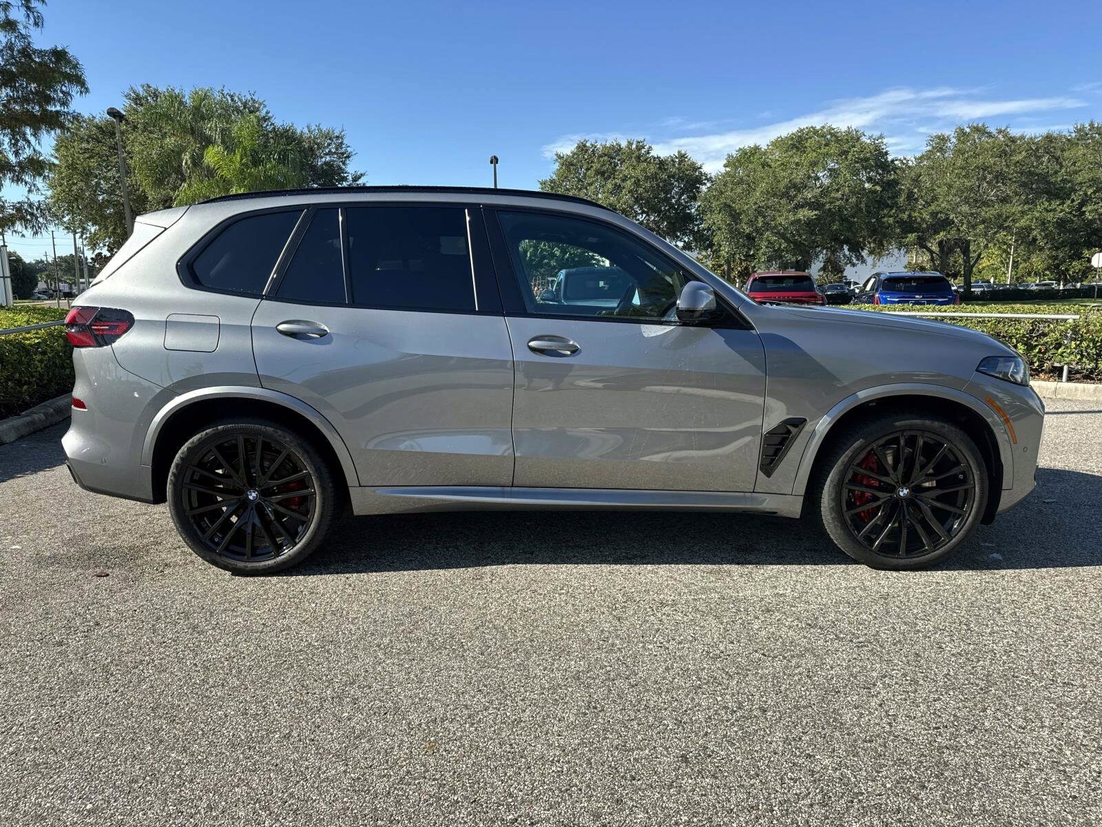 2026 Bmw X5 xDrive40i photo 2