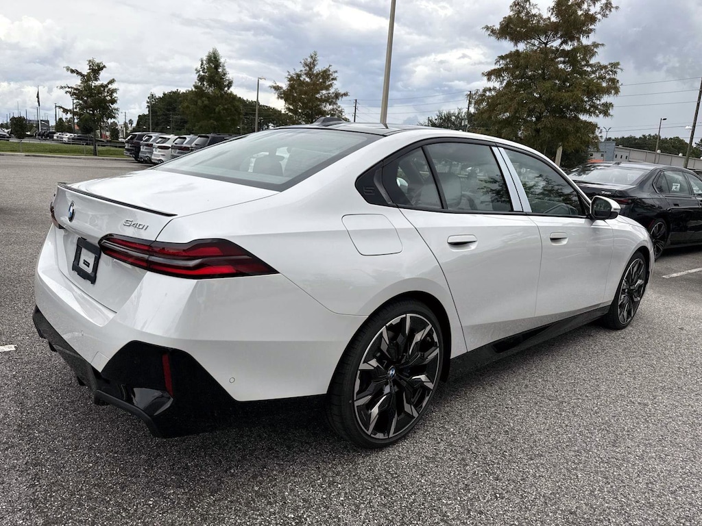 New 2026 BMW 5 Series 540i xDrive Sedan