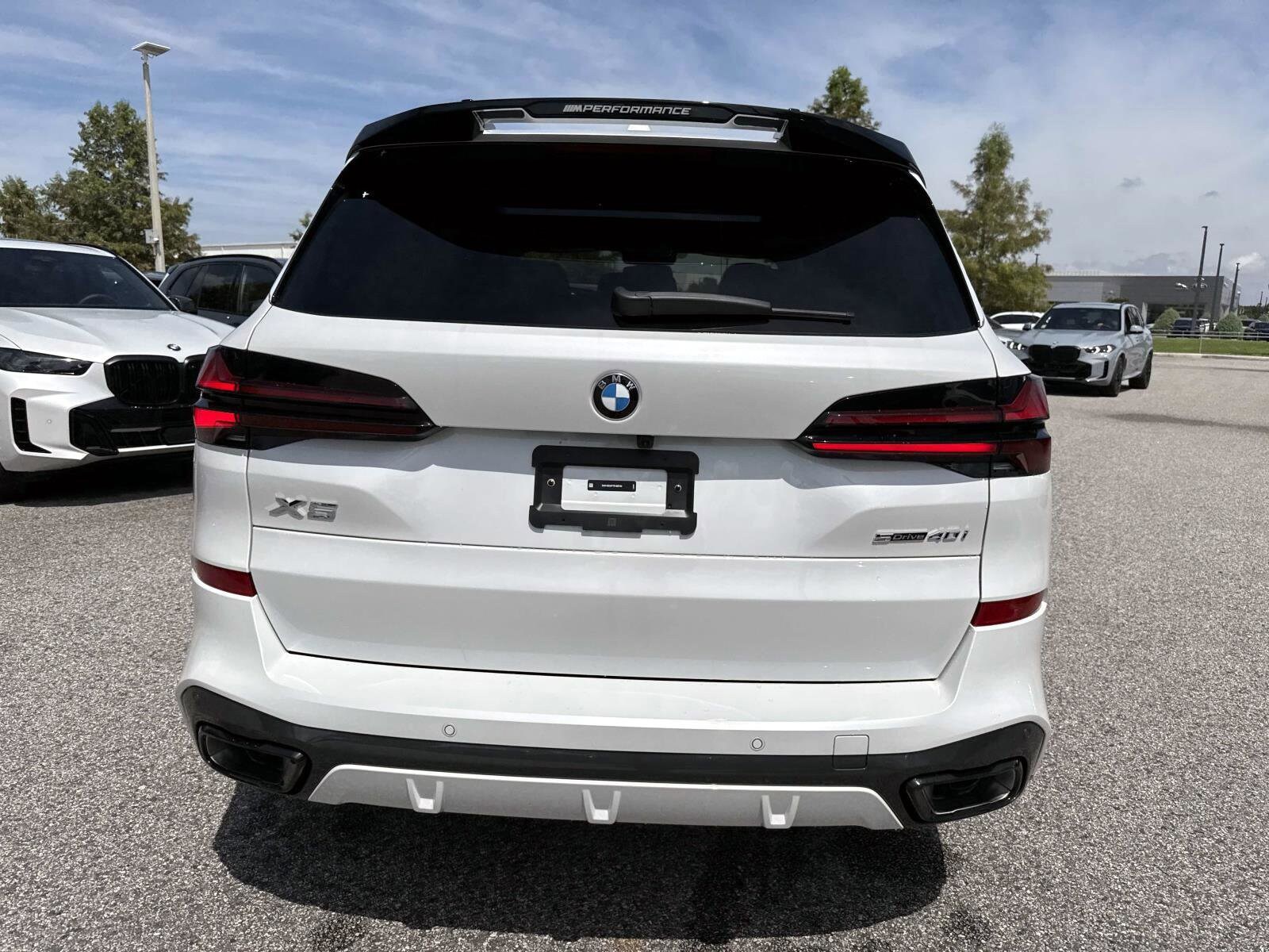 2026 Bmw X5 sDrive40i photo 3