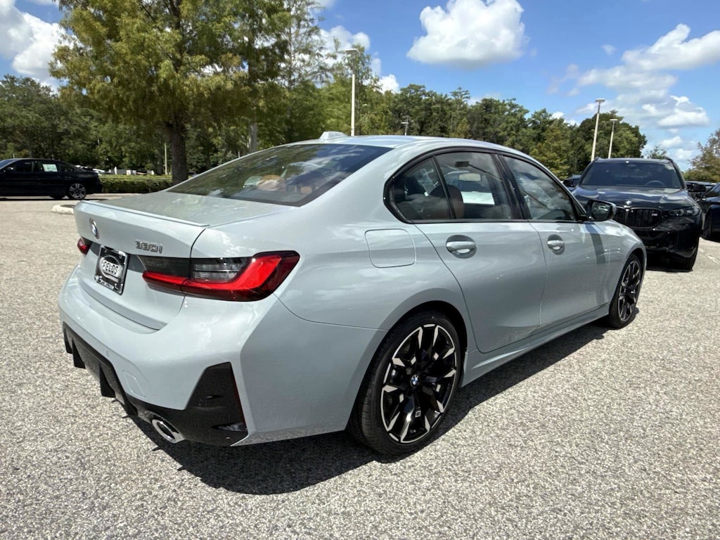 New 2026 BMW 3 Series 330i Sedan