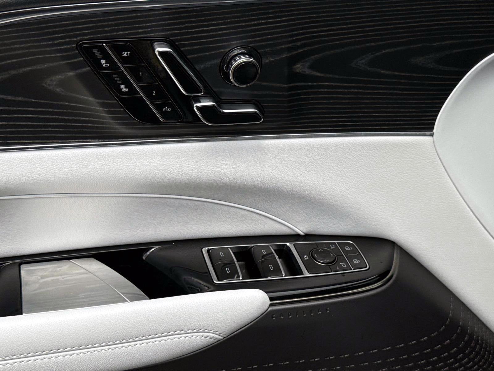 2024 Cadillac LYRIQ Luxury 1 - Photo 19