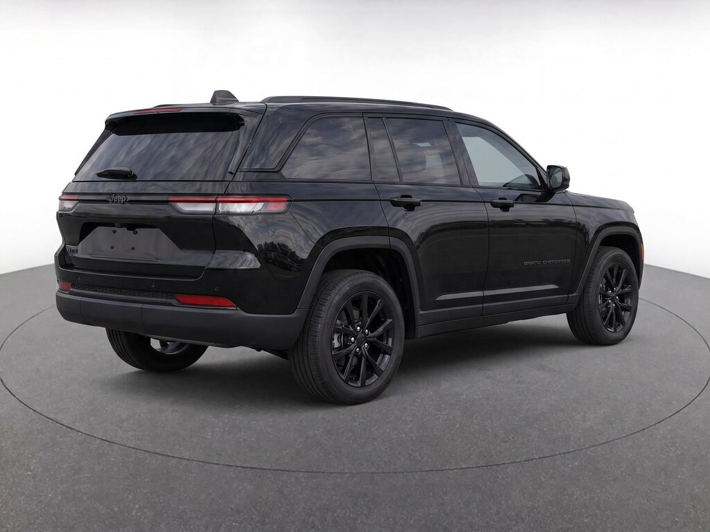 Used 2024 Jeep Grand Cherokee SUV